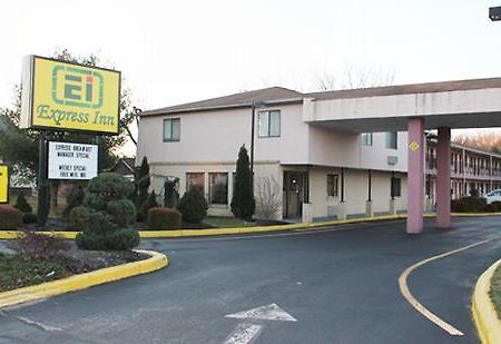 Express Inn - Wall Farmingdale Esterno foto